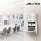 JABLOTRON 100 est un système polyvalent destiné à la sécurité, au contrôle d’accès et au contrôle des fonctions intelligentes dans votre entreprise. Il va simplement protéger la totalité ou des parties de vos locaux et vous fournir des informations immédi